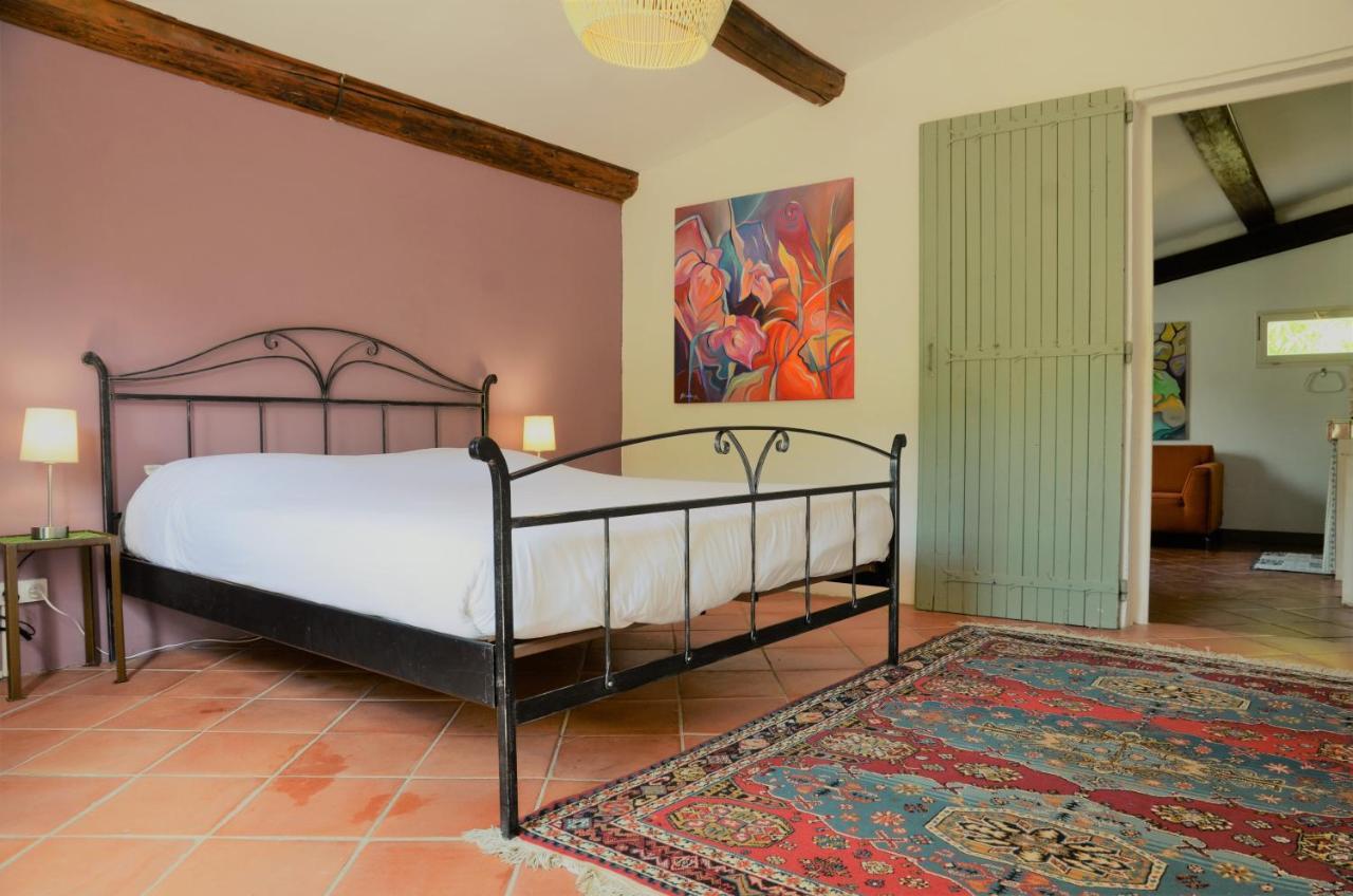 Appartamento Domaine Hemmitage Salernes Esterno foto