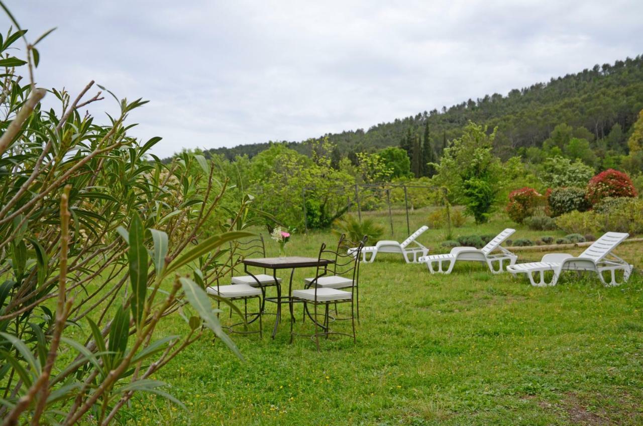 Appartamento Domaine Hemmitage Salernes Esterno foto