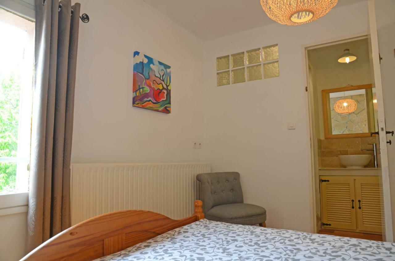 Appartamento Domaine Hemmitage Salernes Esterno foto