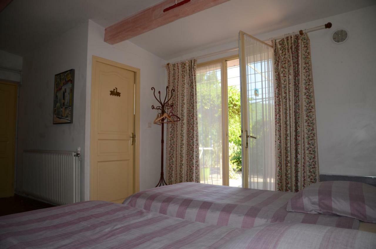 Appartamento Domaine Hemmitage Salernes Esterno foto
