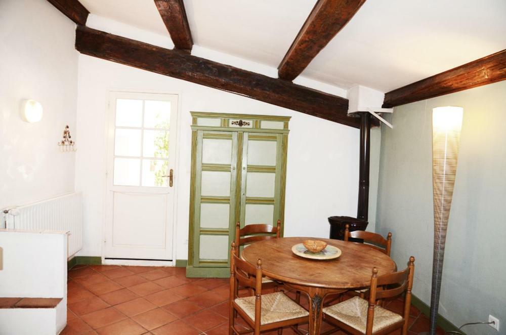 Appartamento Domaine Hemmitage Salernes Esterno foto